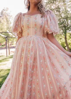 JessaKae Customer Favorites|Best Sellers*Colette Dress BlushElegance