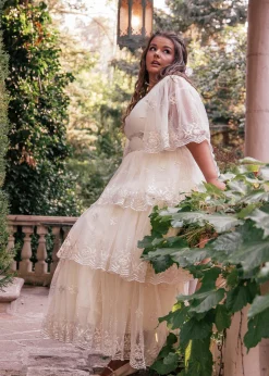 JessaKae Customer Favorites|Best Sellers*Snowflake Dress Cream